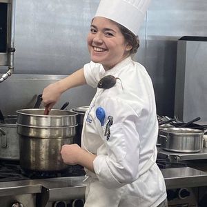 Meet your Posher, Madison